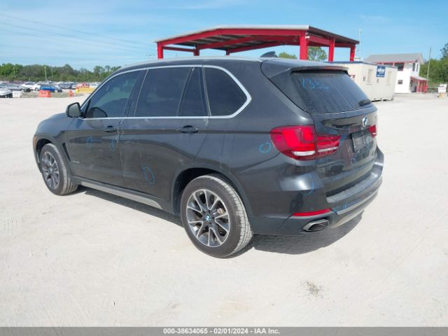 Photo 2 VIN: 5UXKR2C57J0X10756 - BMW X5 