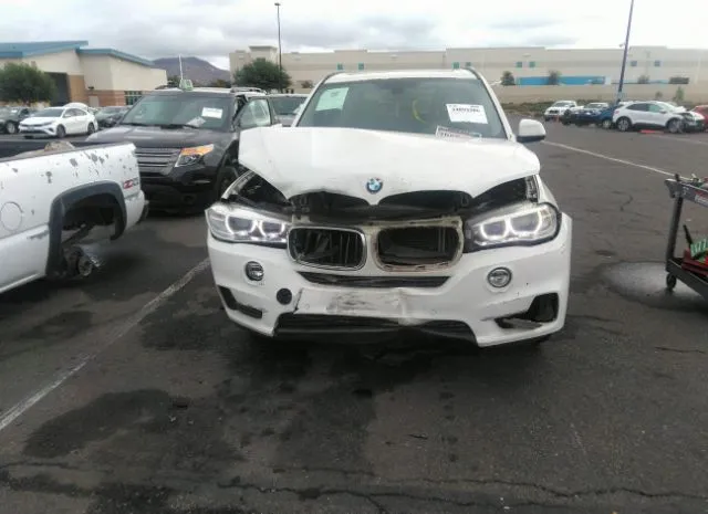 Photo 5 VIN: 5UXKR2C5XE0H32369 - BMW X5 