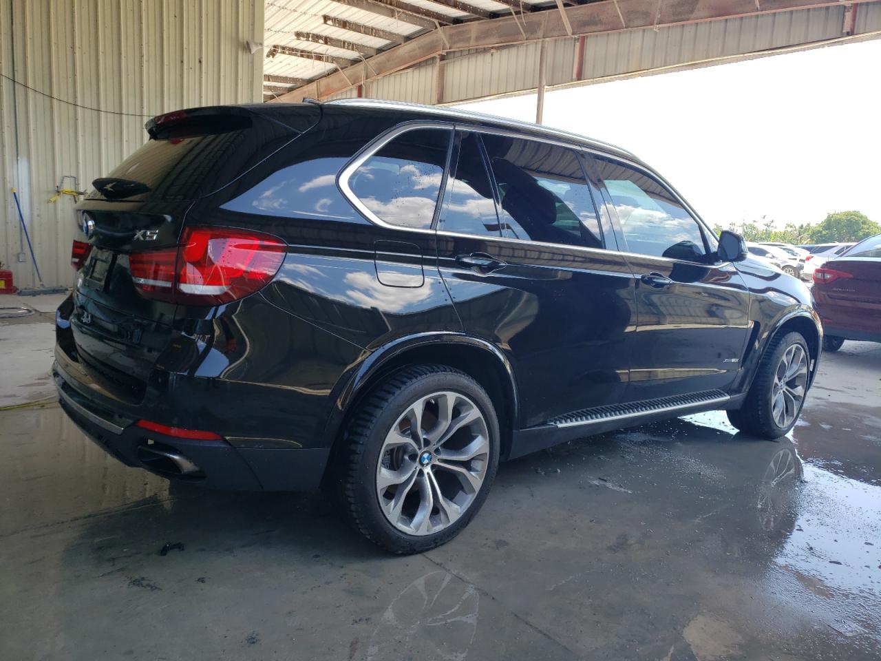 Photo 2 VIN: 5UXKR6C53G0J80611 - BMW X5 