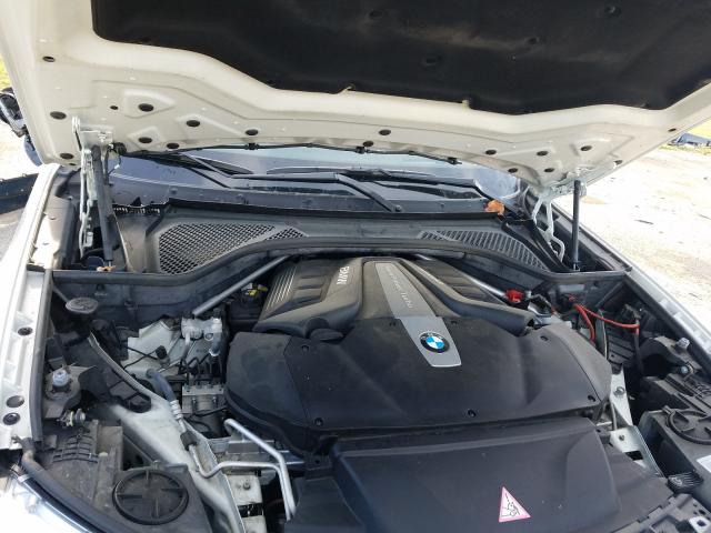 Photo 6 VIN: 5UXKR6C54F0J74752 - BMW X5 XDRIVE5 