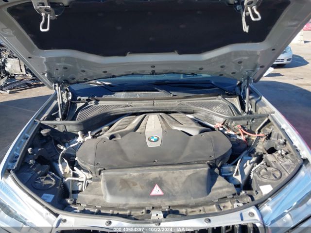 Photo 9 VIN: 5UXKR6C56J0U15218 - BMW X5 