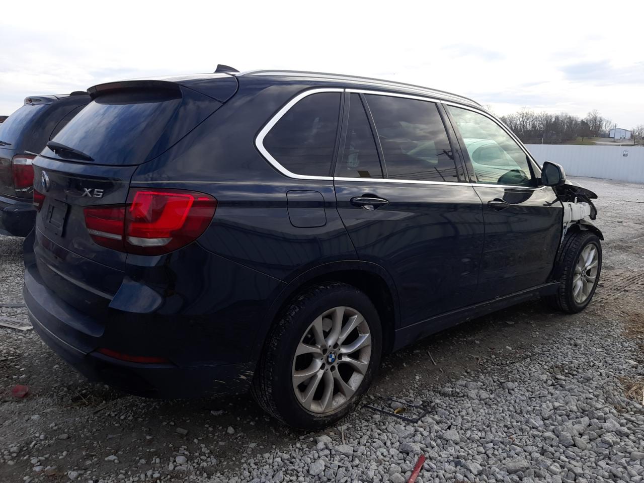 Photo 2 VIN: 5UXKR6C58E0J72744 - BMW X5 