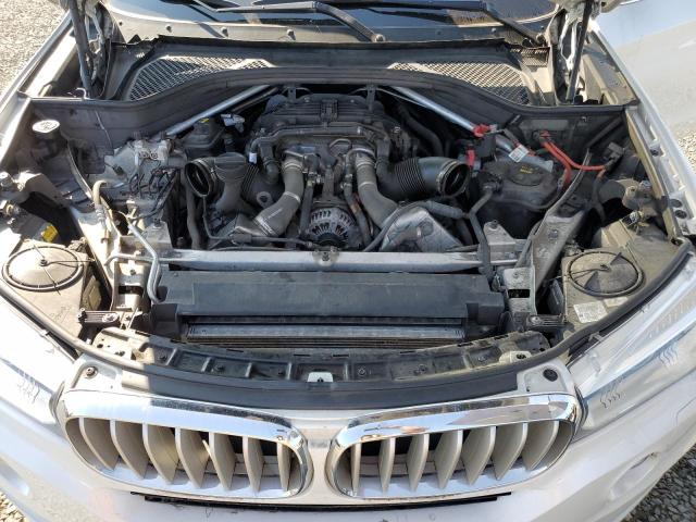 Photo 11 VIN: 5UXKR6C58F0J75449 - BMW X5 XDRIVE5 