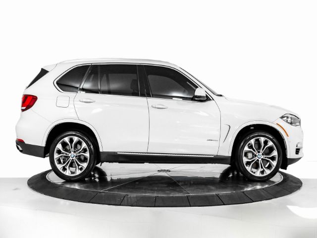 Photo 4 VIN: 5UXKR6C58J0U14765 - BMW X5 