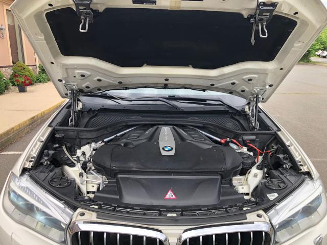 Photo 8 VIN: 5UXKR6C5XE0C02569 - BMW X5 XDRIVE5 