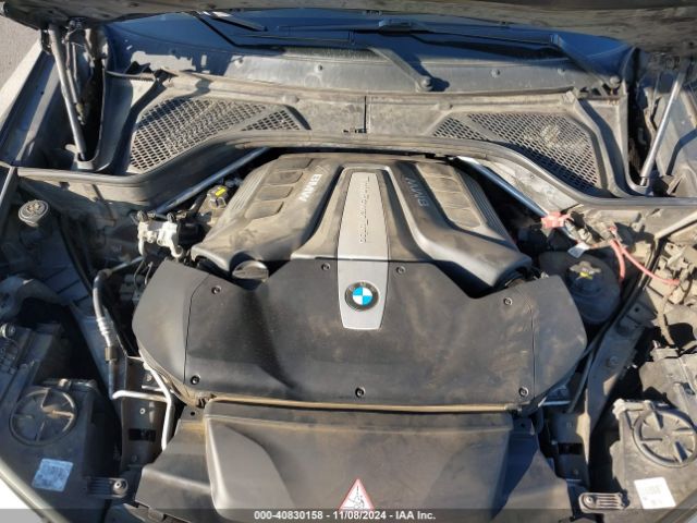 Photo 9 VIN: 5UXKR6C5XF0J77820 - BMW X5 