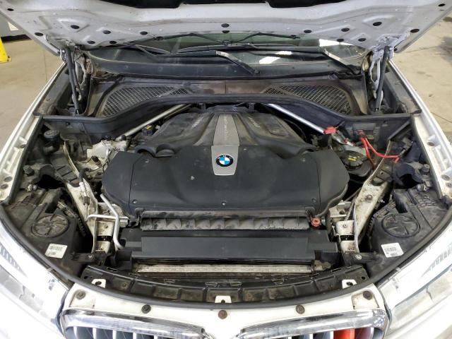 Photo 11 VIN: 5UXKR6C5XG0J80069 - BMW X5 XDRIVE5 