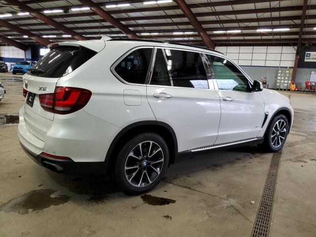 Photo 2 VIN: 5UXKR6C5XG0J80069 - BMW X5 XDRIVE5 