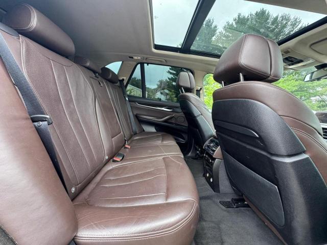 Photo 5 VIN: 5UXKR6C5XG0J81447 - BMW X5 XDRIVE5 