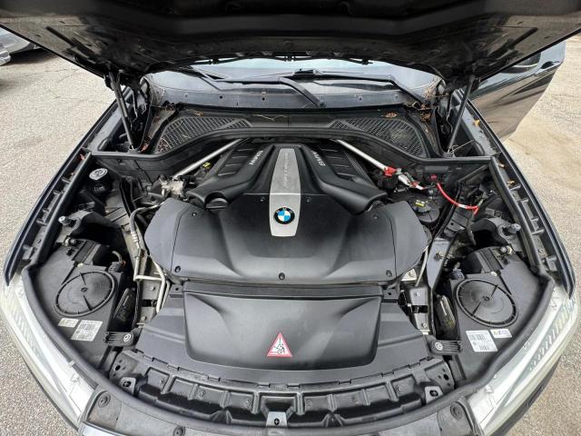 Photo 6 VIN: 5UXKR6C5XG0J81447 - BMW X5 XDRIVE5 
