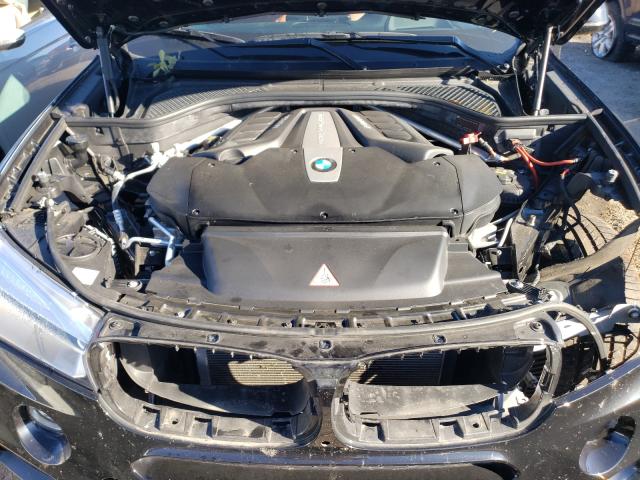 Photo 6 VIN: 5UXKR6C5XJ0U14721 - BMW X5 XDRIVE5 