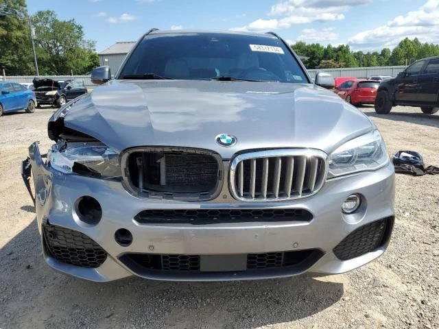 Photo 4 VIN: 5UXKR6C5XJ0U15013 - BMW X5 XDRIVE5 