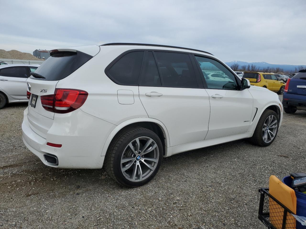 Photo 2 VIN: 5UXKS4C50F0N07148 - BMW X5 