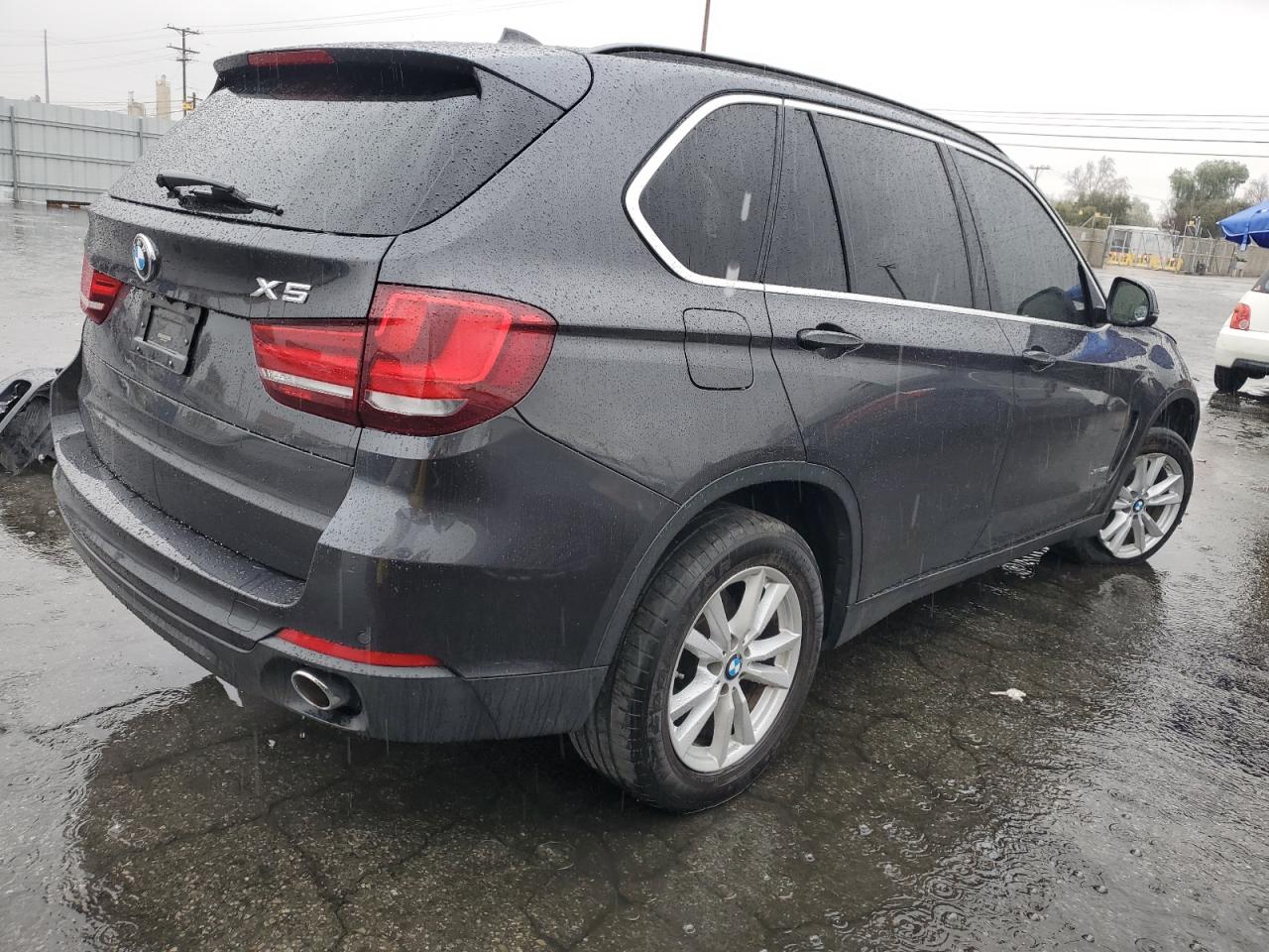 Photo 2 VIN: 5UXKS4C51E0J95257 - BMW X5 