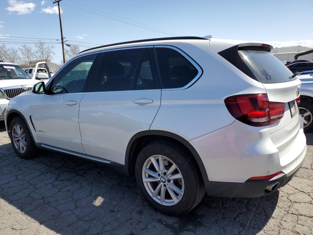 Photo 1 VIN: 5UXKS4C52E0J96207 - BMW X5 