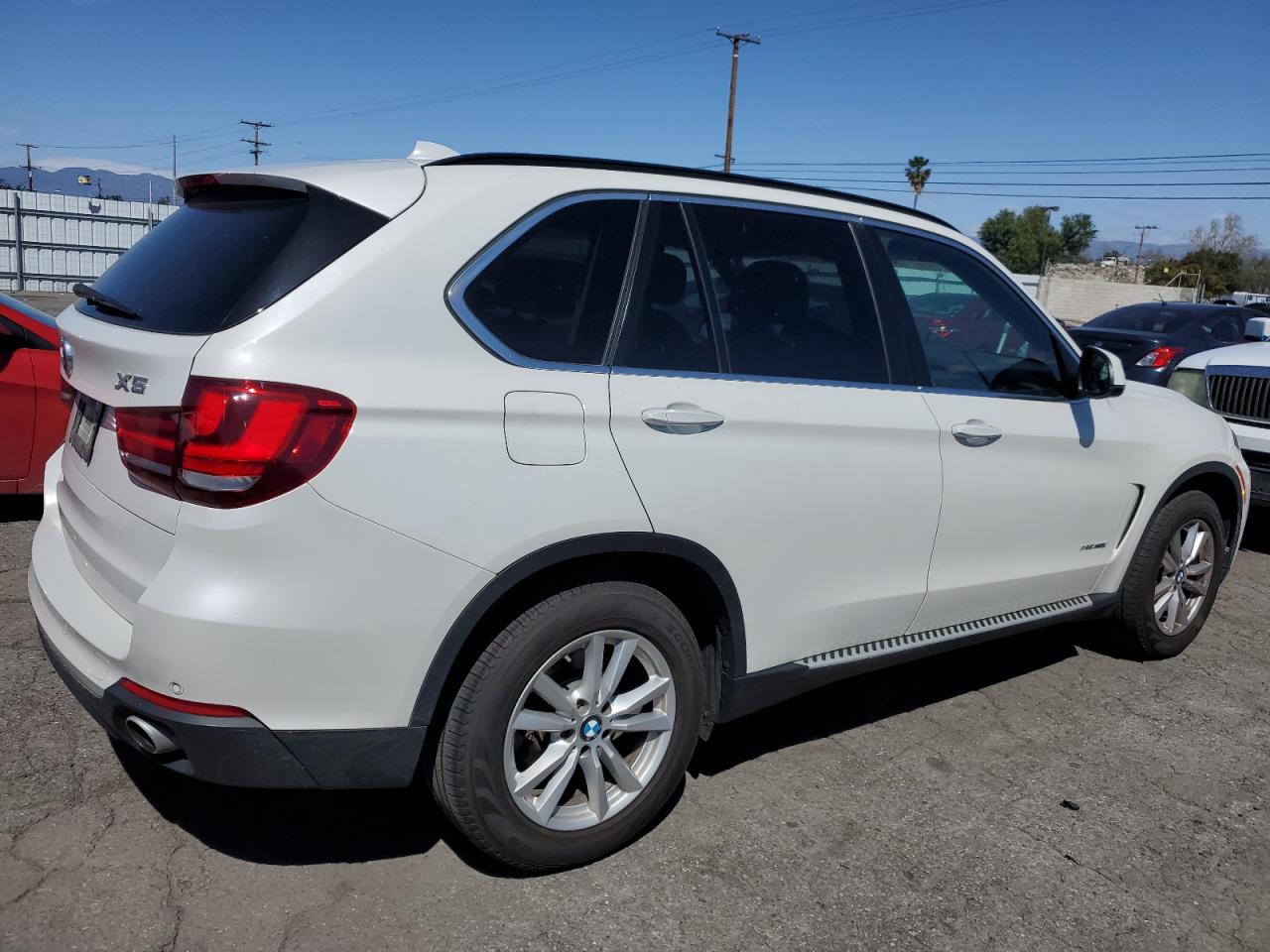 Photo 2 VIN: 5UXKS4C52E0J96207 - BMW X5 