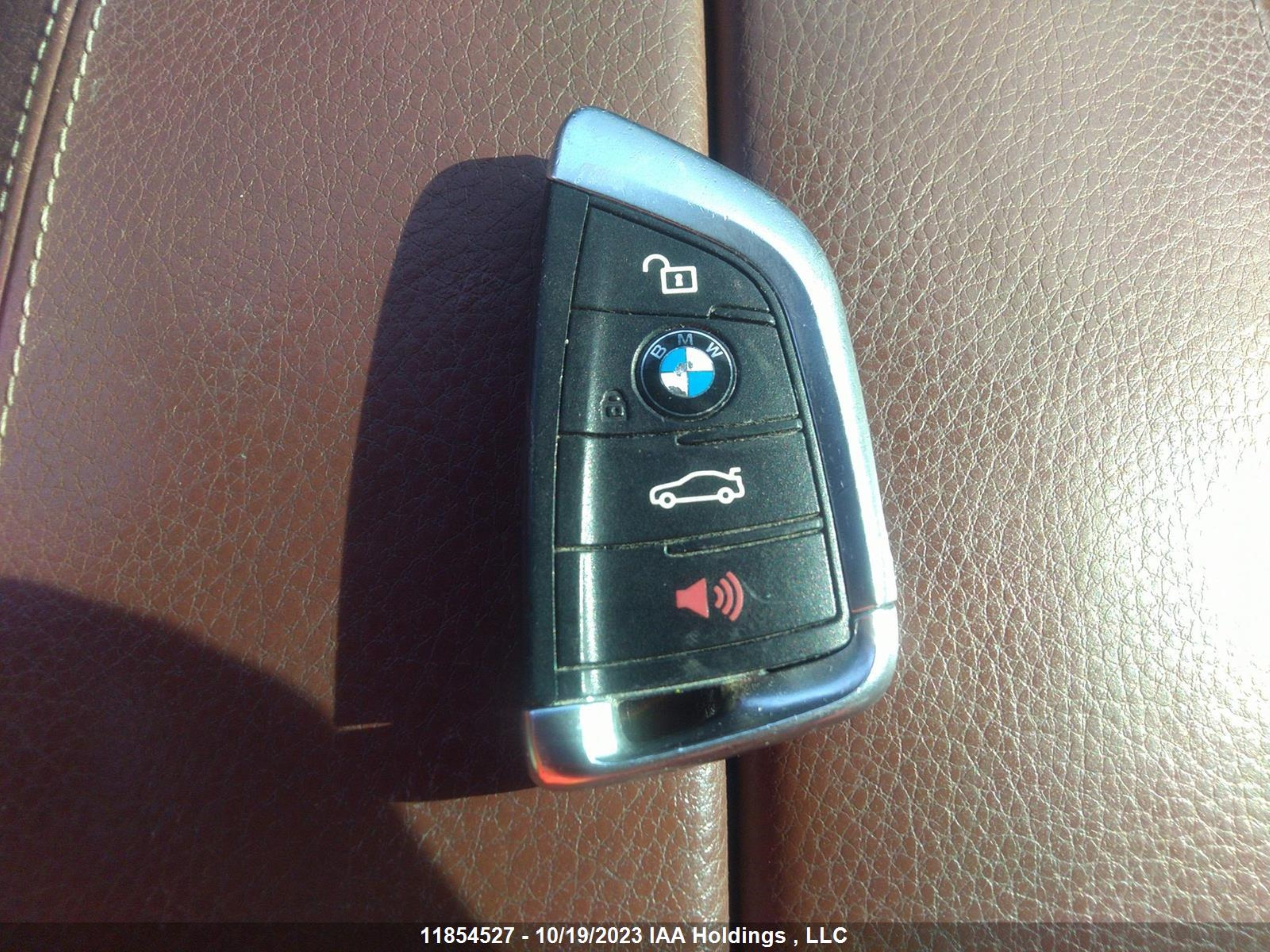 Photo 10 VIN: 5UXKS4C55J0Y19295 - BMW X5 