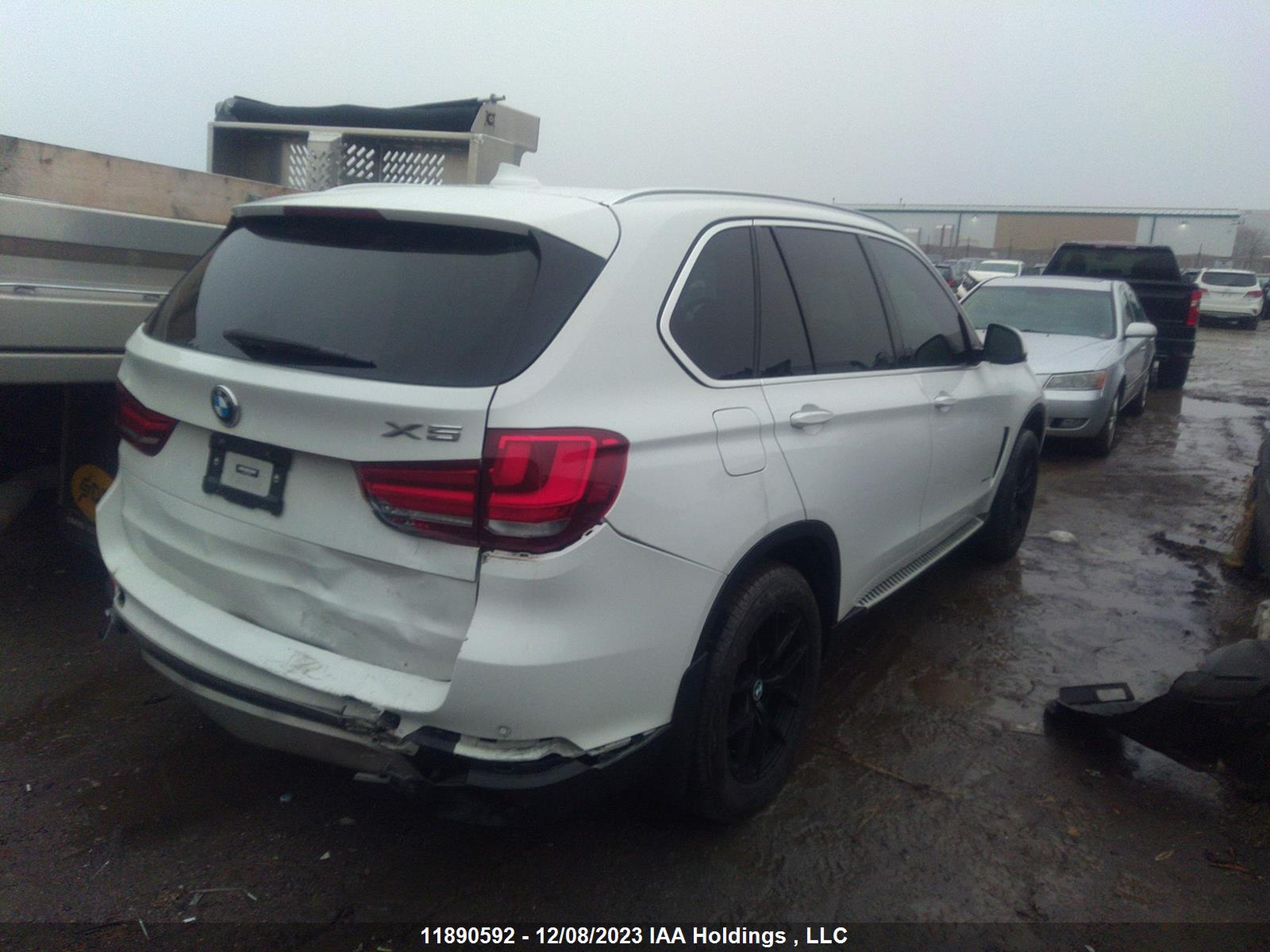 Photo 3 VIN: 5UXKS4C57G0N14020 - BMW X5 