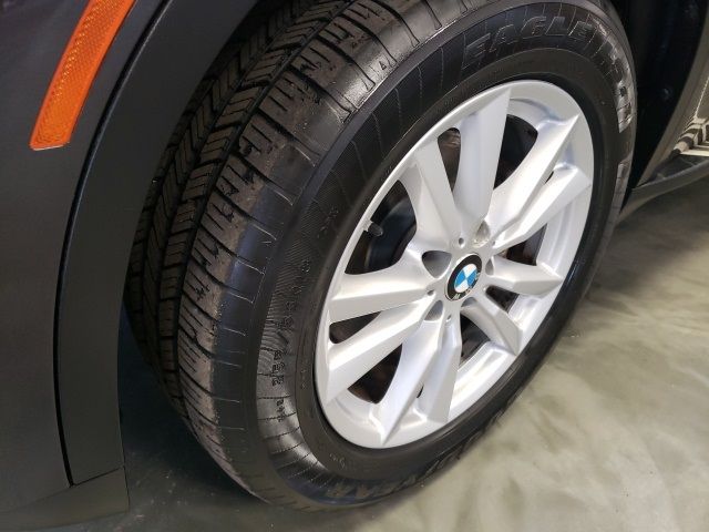 Photo 3 VIN: 5UXKS4C58F0J98027 - BMW X5 