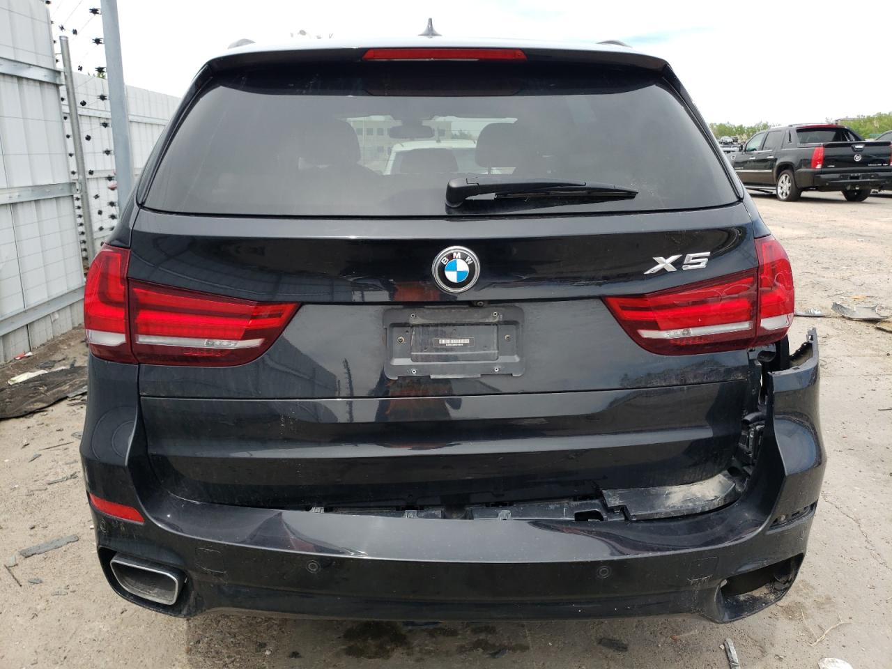 Photo 5 VIN: 5UXKS4C58F0N10945 - BMW X5 