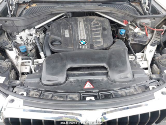 Photo 9 VIN: 5UXKS4C5XF0J97574 - BMW X5 