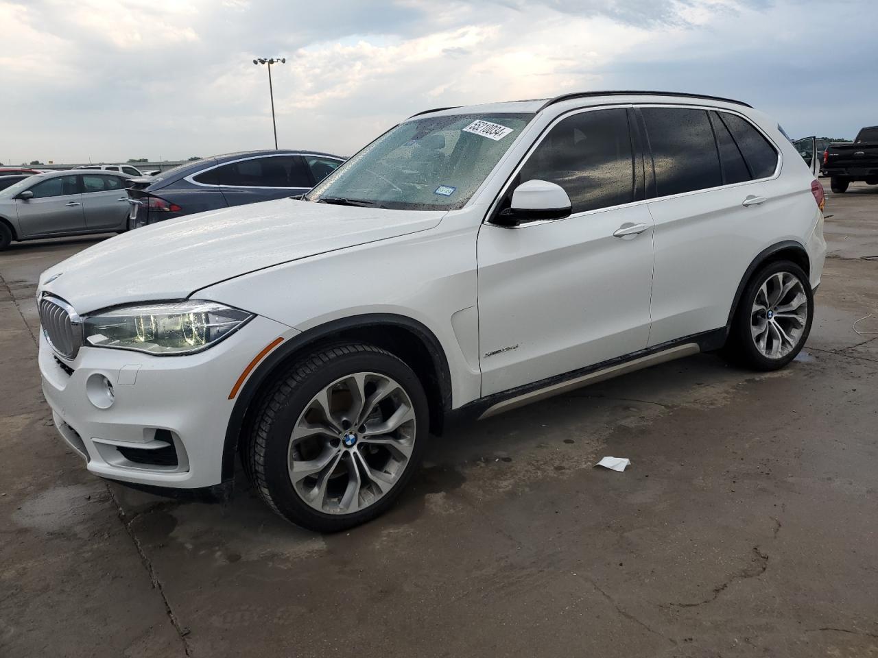 Photo 0 VIN: 5UXKS4C5XF0N09473 - BMW X5 