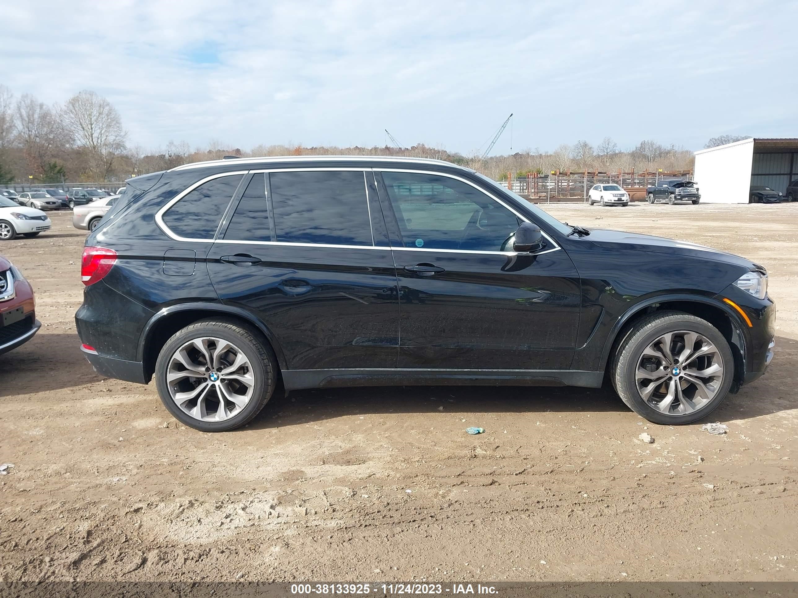 Photo 13 VIN: 5UXKT0C37H0V96885 - BMW X5 