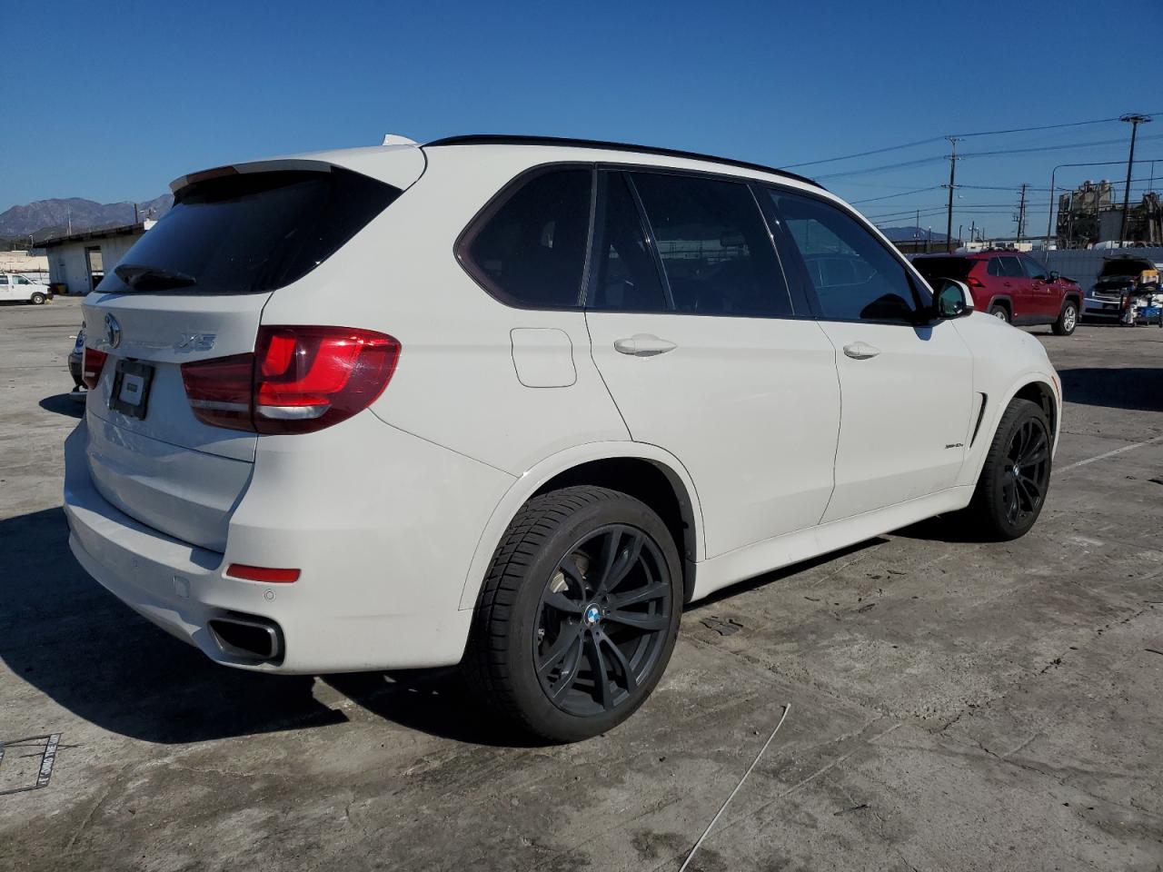 Photo 2 VIN: 5UXKT0C52G0S77796 - BMW X5 