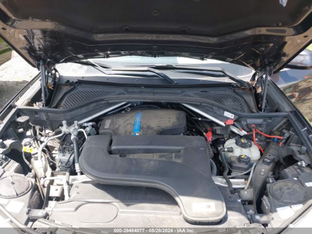 Photo 9 VIN: 5UXKT0C57J0W03843 - BMW X5 EDRIVE 