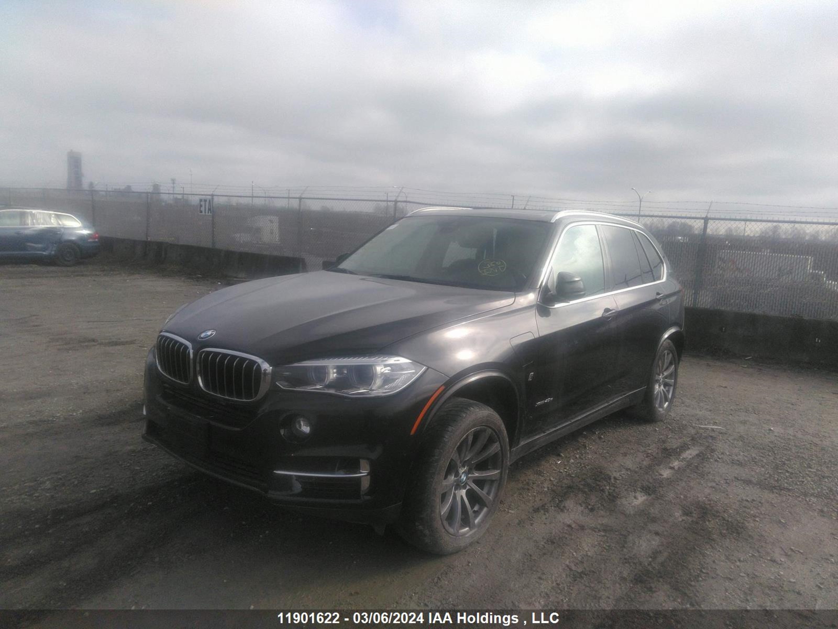 Photo 1 VIN: 5UXKT0C57J0W03938 - BMW X5 