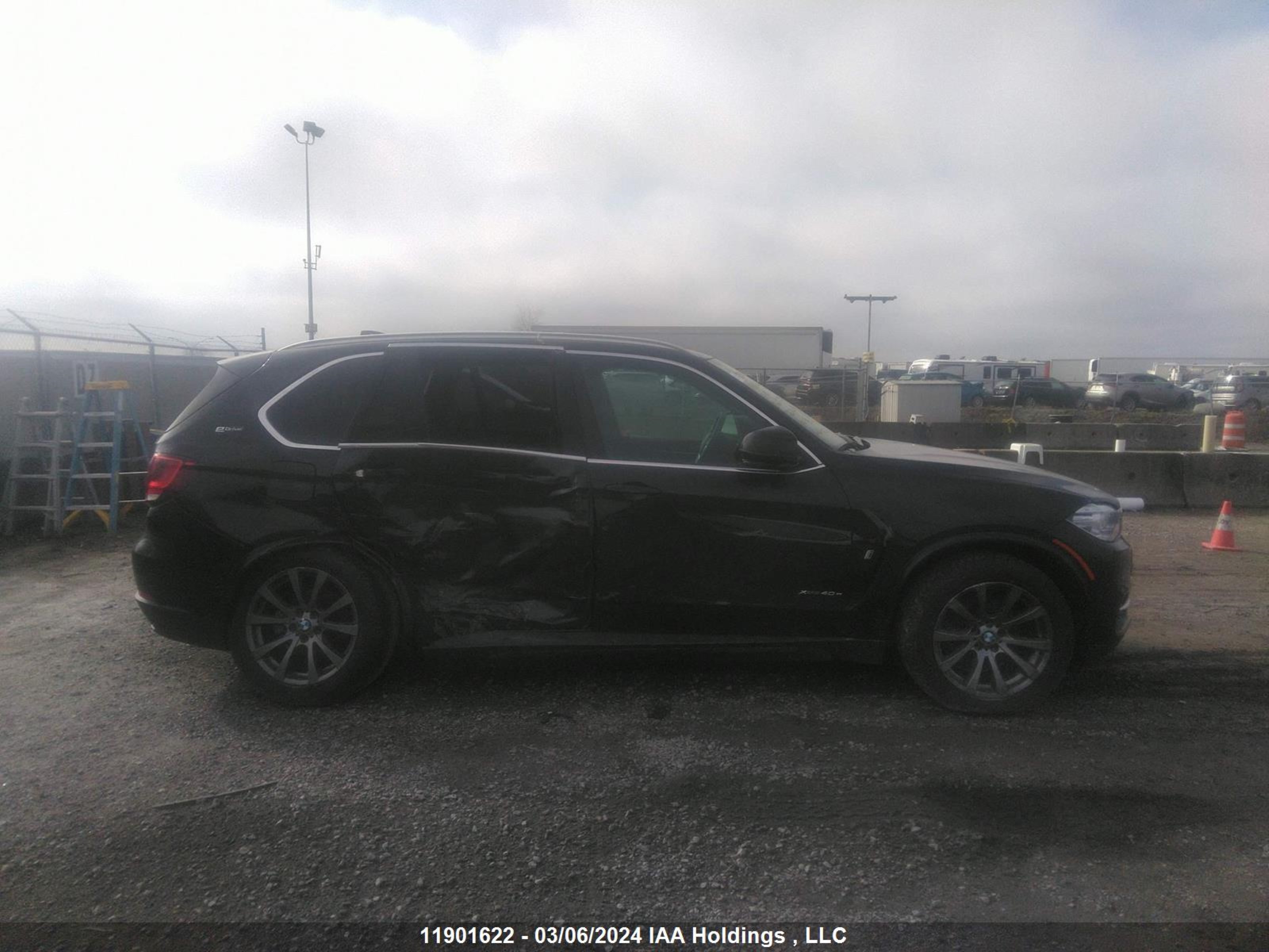 Photo 12 VIN: 5UXKT0C57J0W03938 - BMW X5 