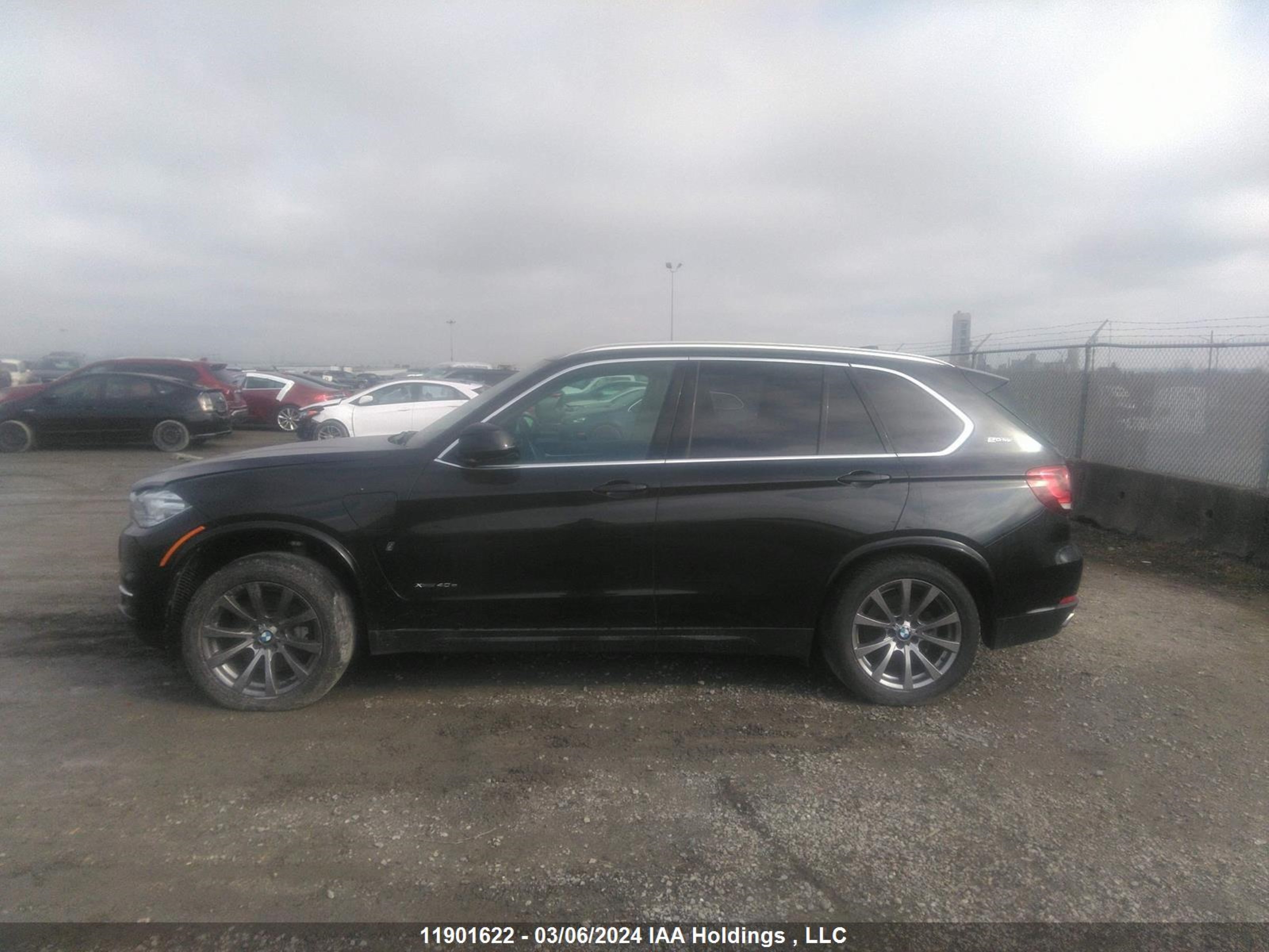 Photo 13 VIN: 5UXKT0C57J0W03938 - BMW X5 