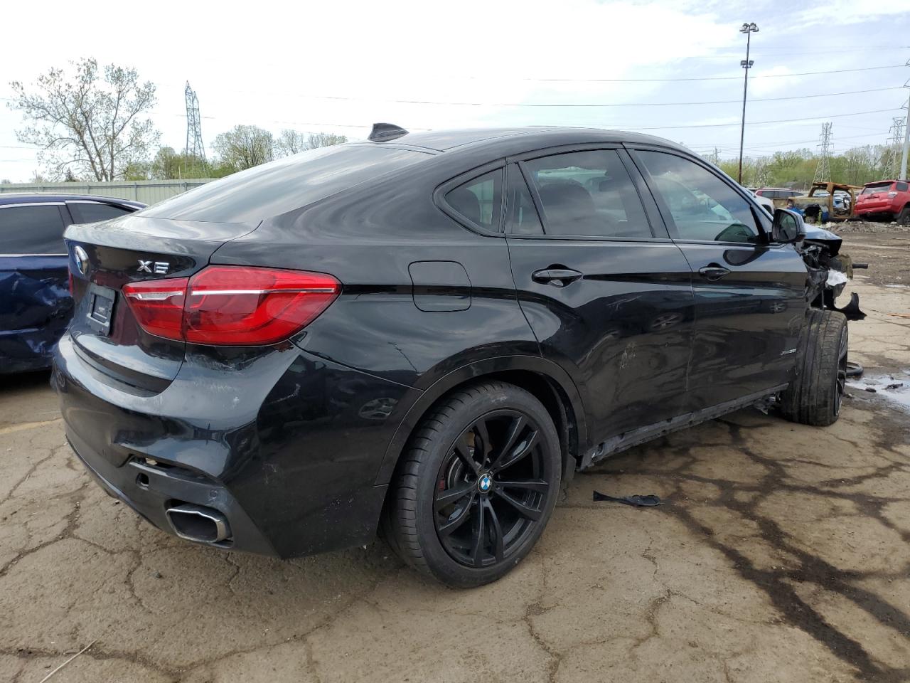 Photo 2 VIN: 5UXKU2C39H0X47749 - BMW X6 