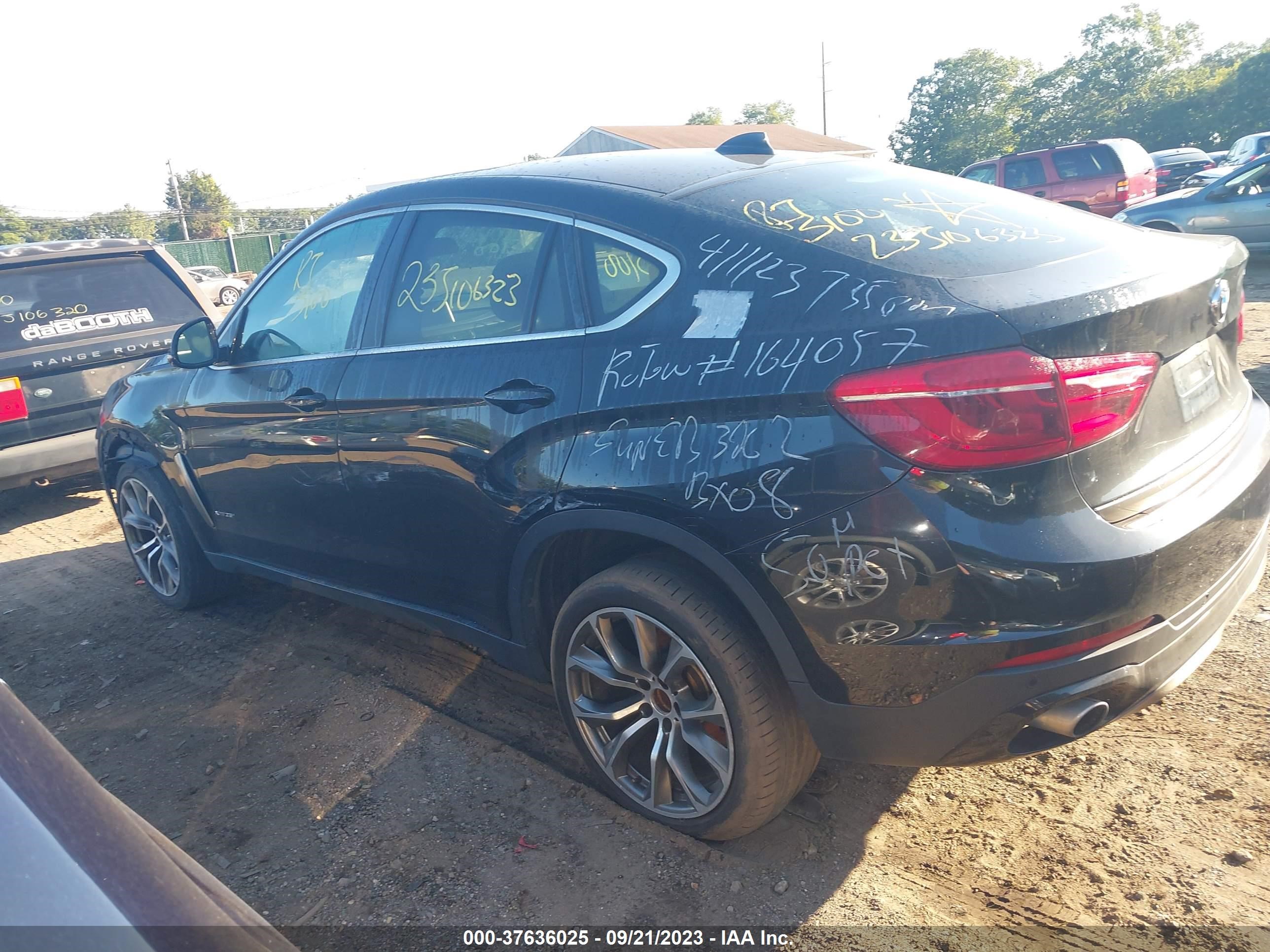 Photo 12 VIN: 5UXKU2C3XH0U29686 - BMW X6 