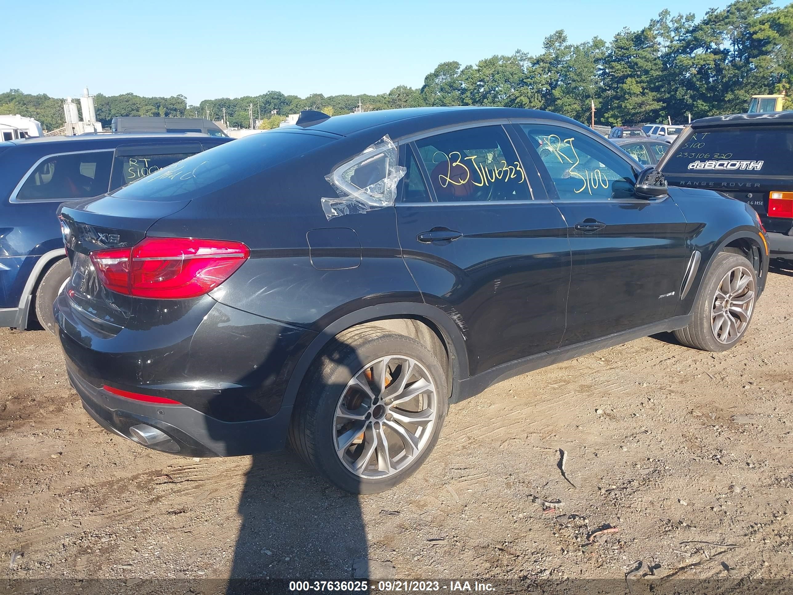 Photo 3 VIN: 5UXKU2C3XH0U29686 - BMW X6 