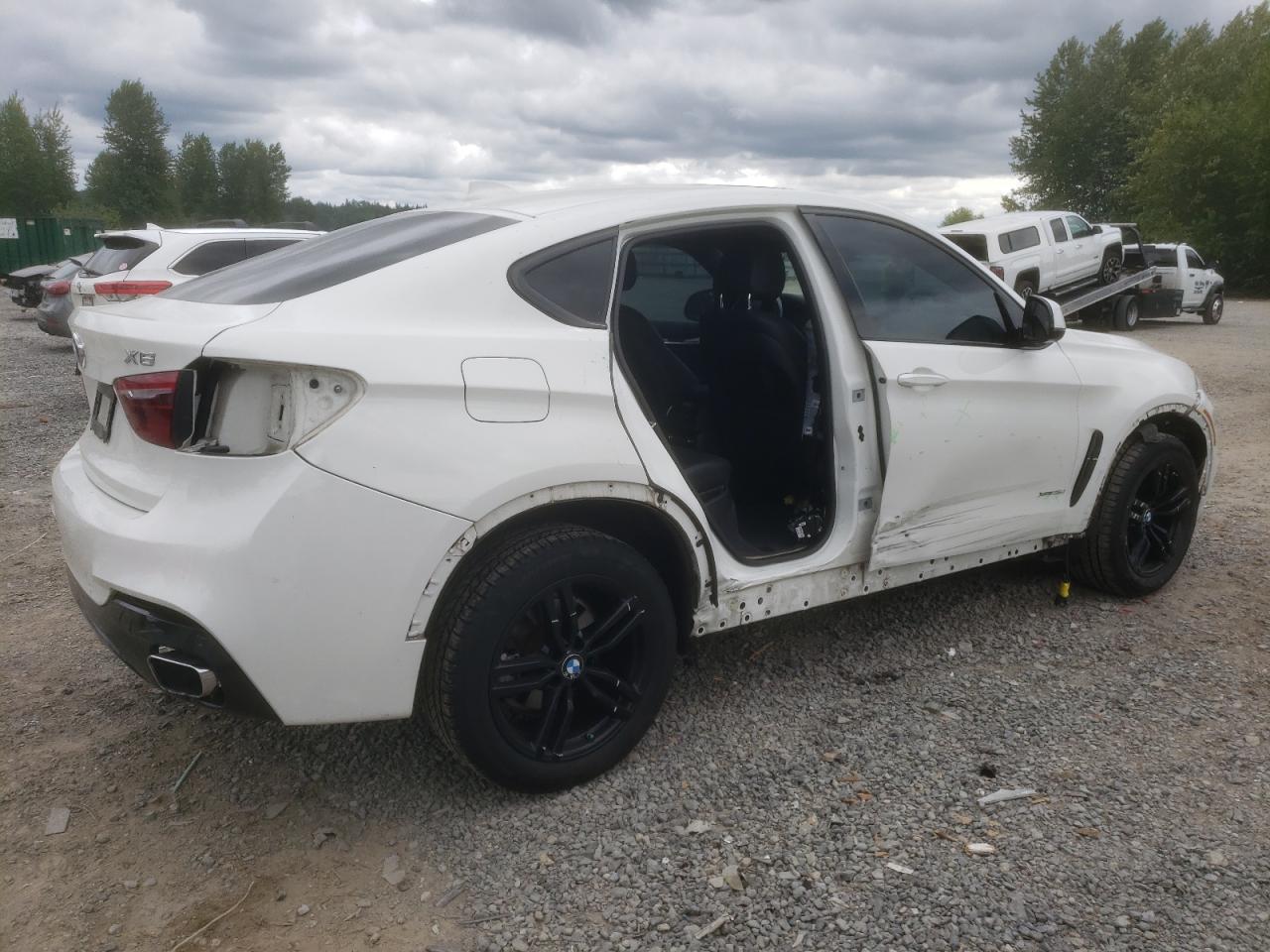 Photo 2 VIN: 5UXKU2C55G0N79186 - BMW X6 