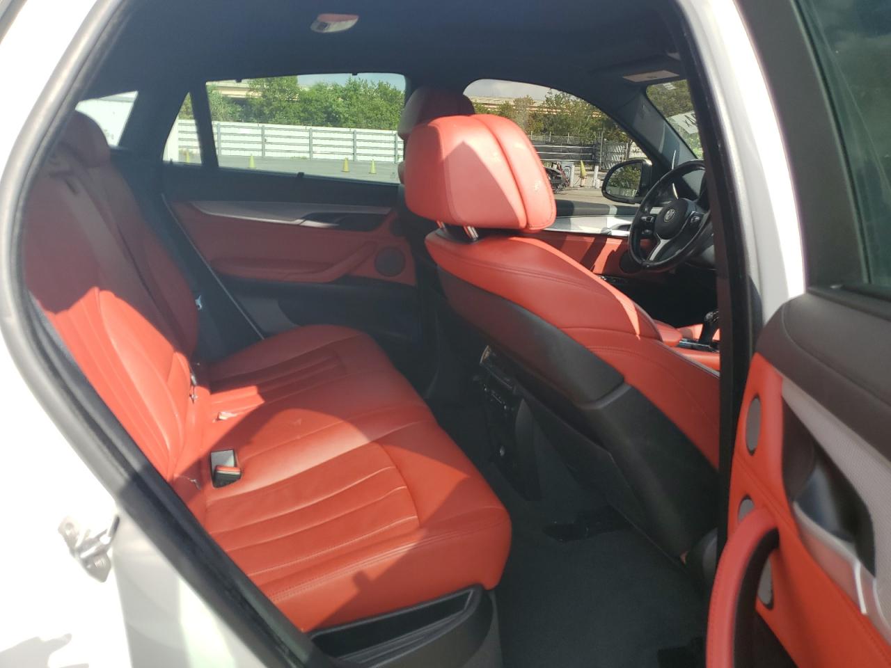 Photo 9 VIN: 5UXKU2C55J0X51028 - BMW X6 