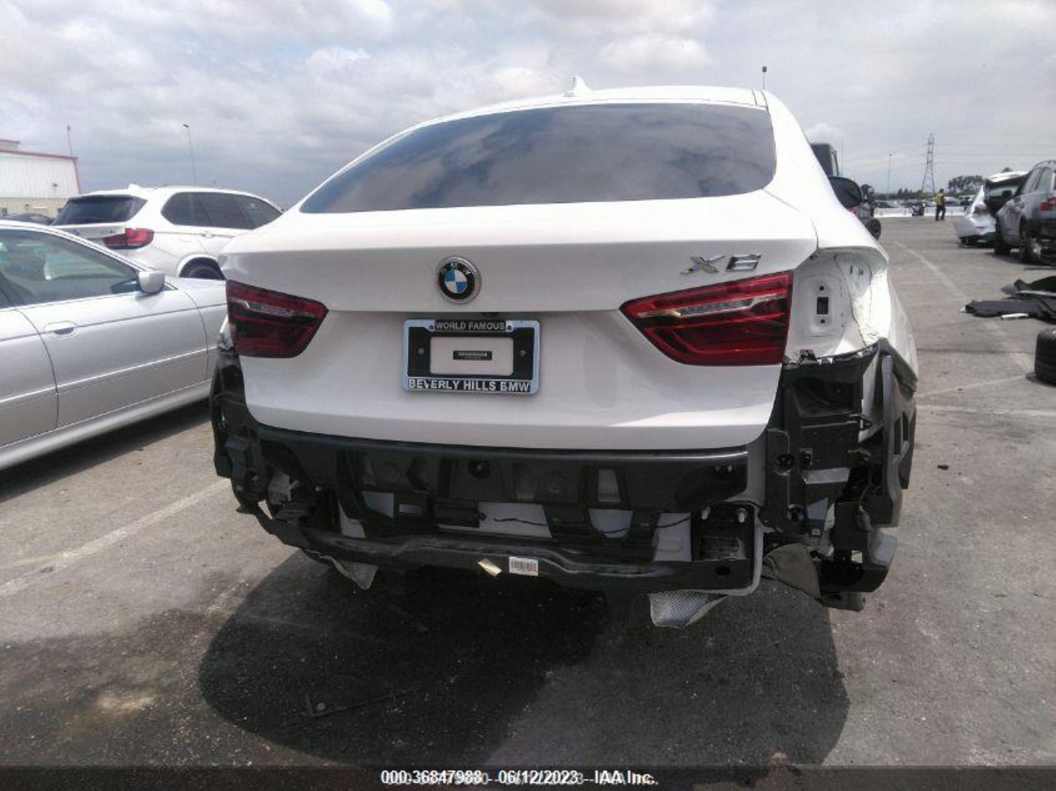 Photo 5 VIN: 5UXKU2C56J0Z61556 - BMW X6 