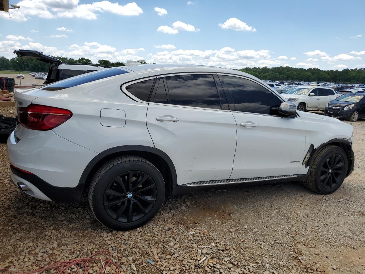 Photo 2 VIN: 5UXKU2C57F0F94970 - BMW X6 