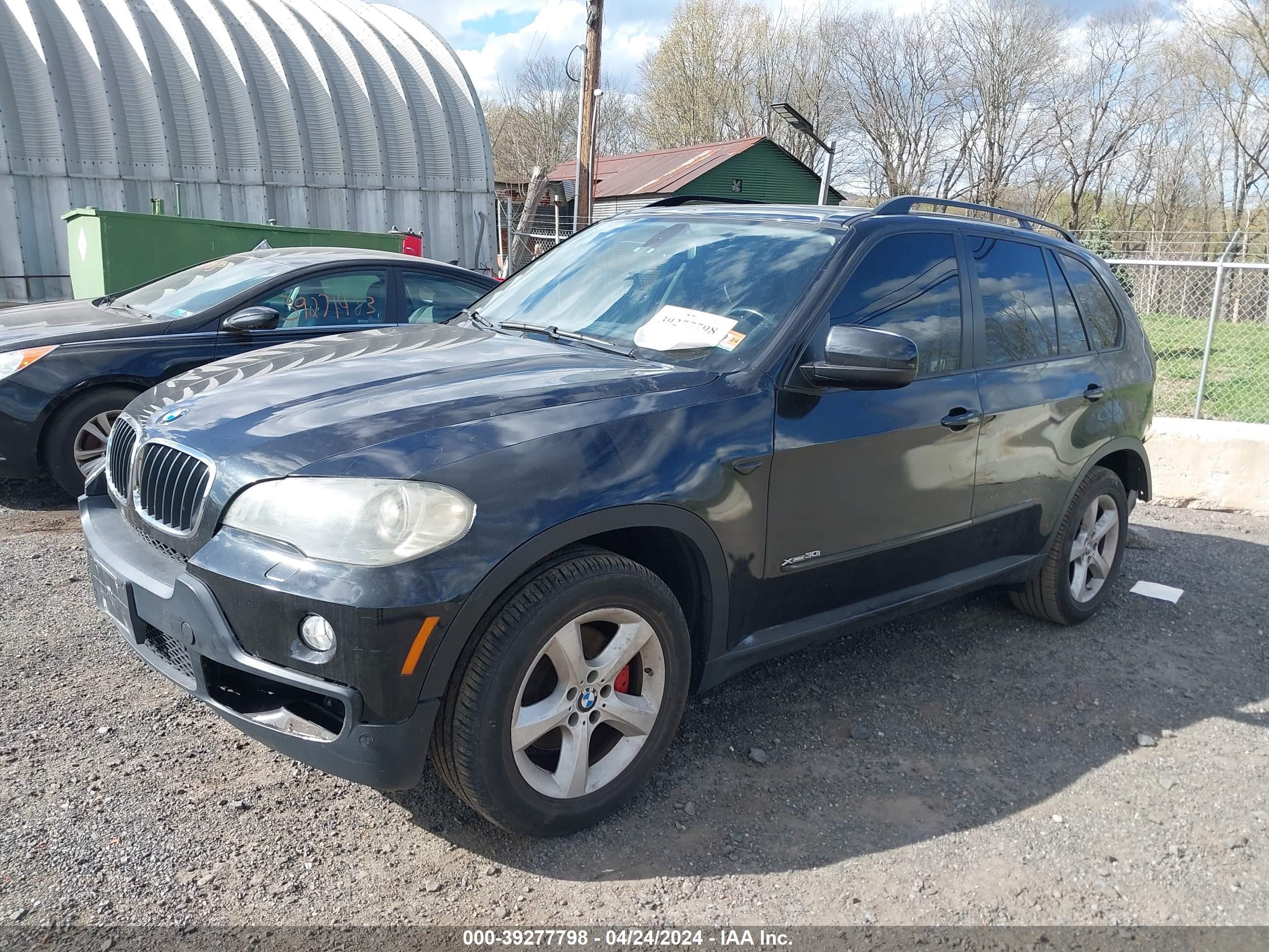 Photo 1 VIN: 5UXSE43589L268010 - BMW X5 