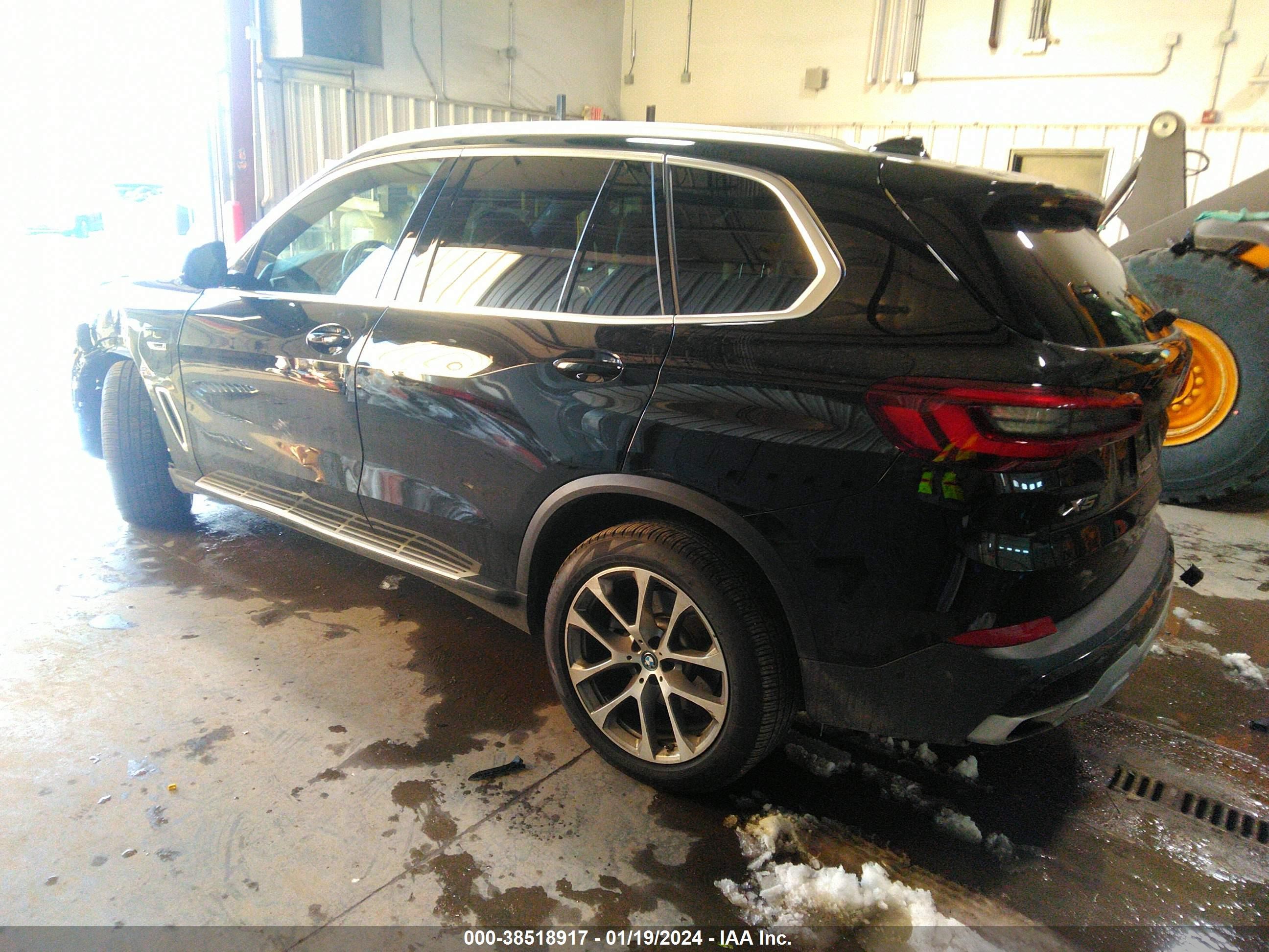 Photo 2 VIN: 5UXTA6C01P9P27063 - BMW X5 