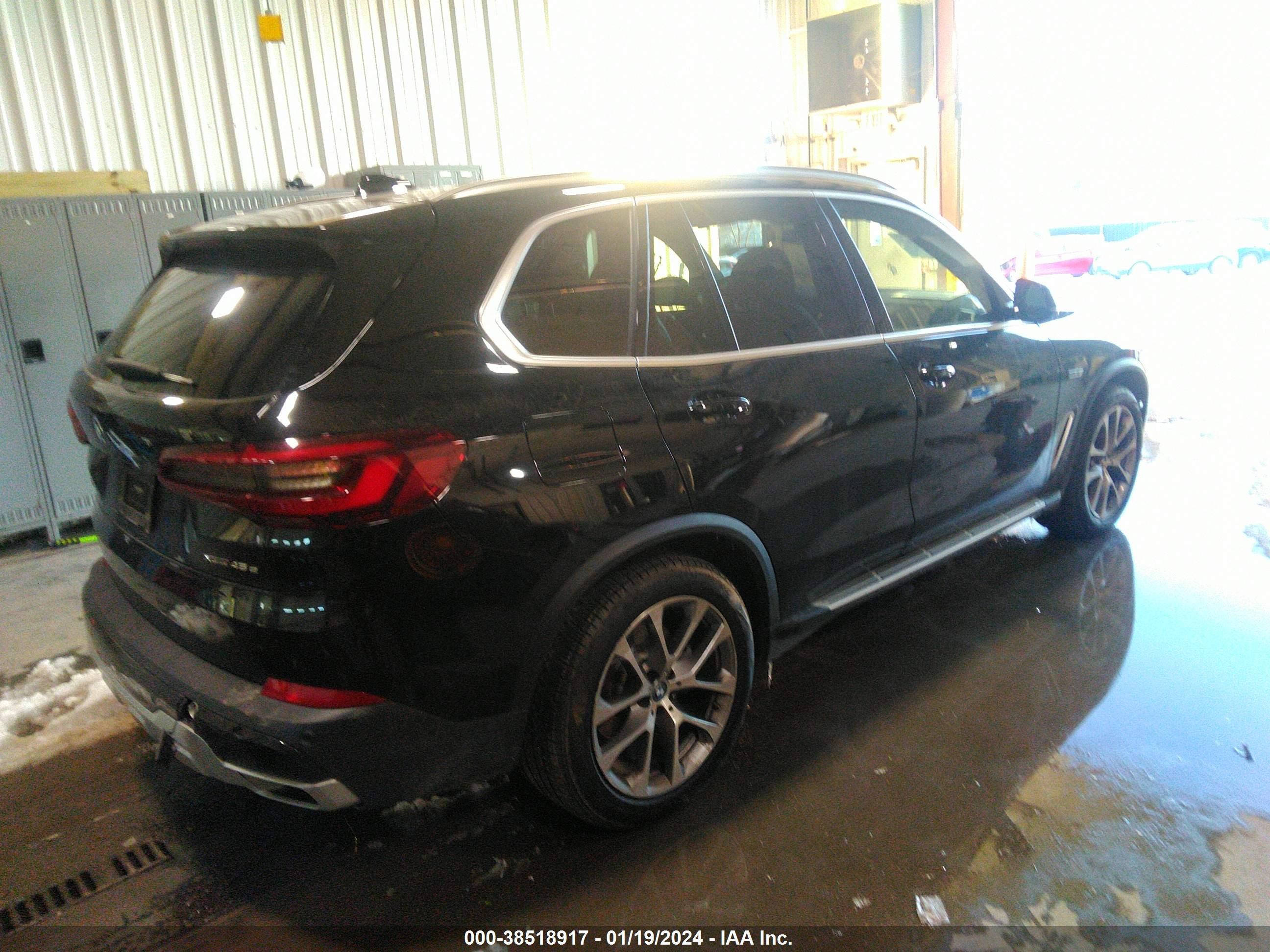 Photo 3 VIN: 5UXTA6C01P9P27063 - BMW X5 