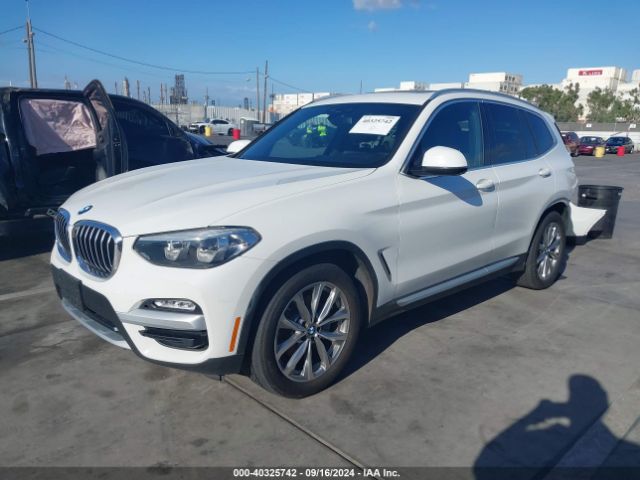 Photo 1 VIN: 5UXTR7C52KLF31240 - BMW X3 