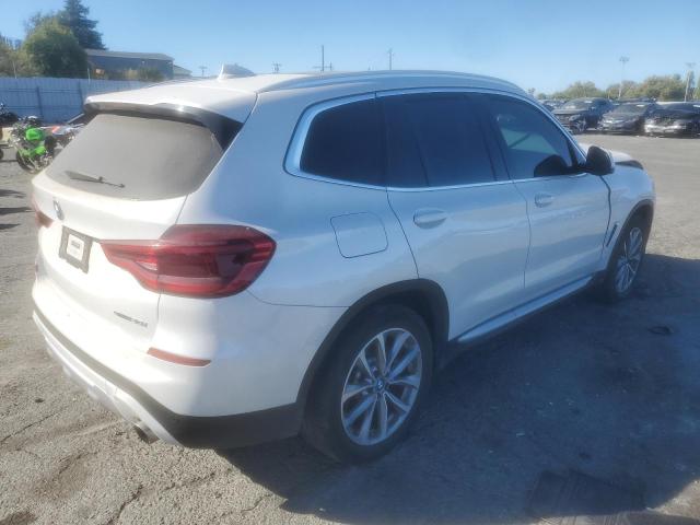 Photo 2 VIN: 5UXTR7C52KLR51335 - BMW X3 SDRIVE3 