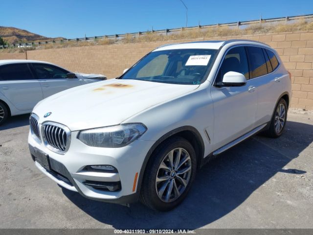 Photo 1 VIN: 5UXTR7C56KLF23657 - BMW X3 