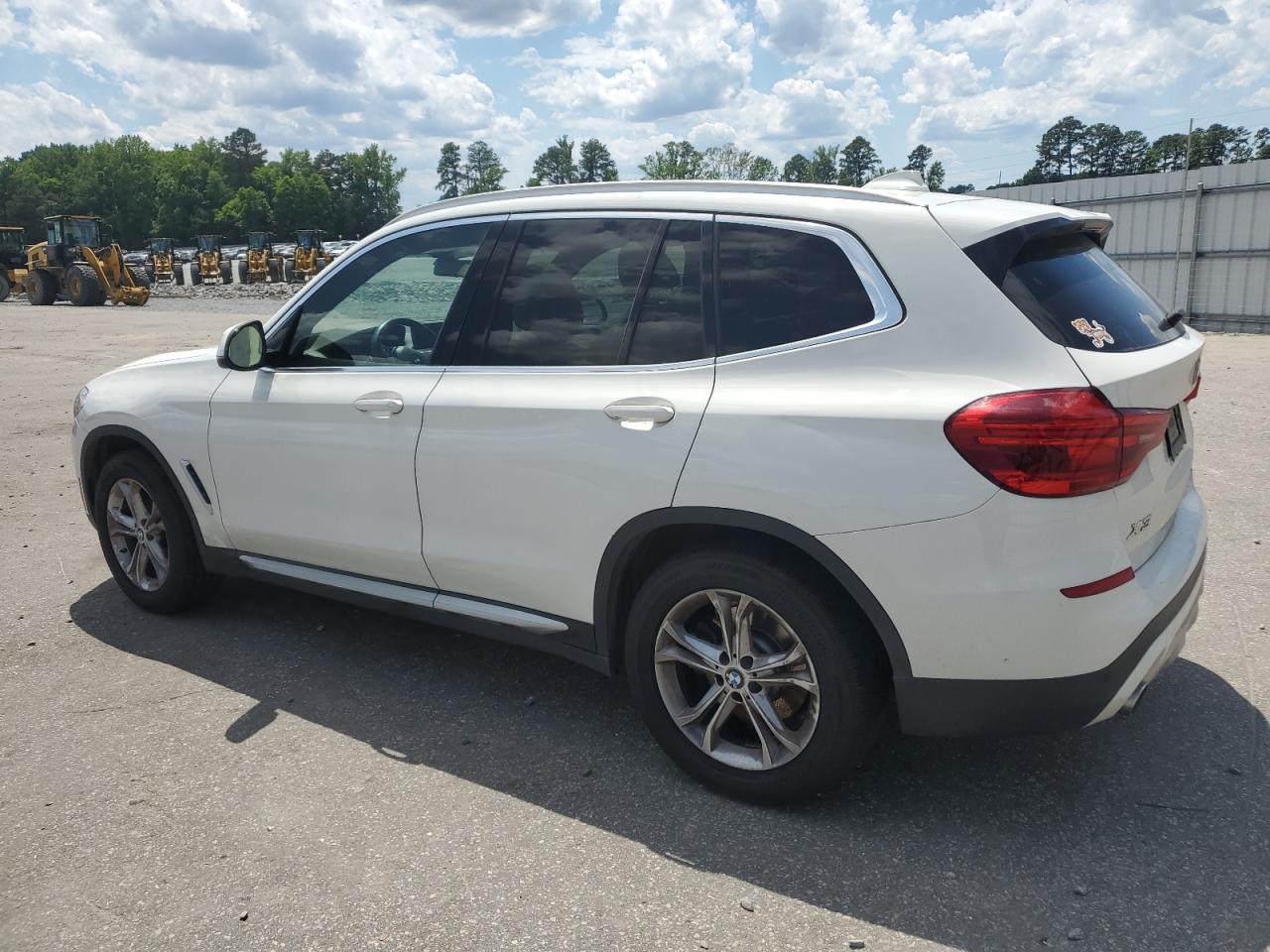 Photo 1 VIN: 5UXTR7C56KLF27093 - BMW X3 