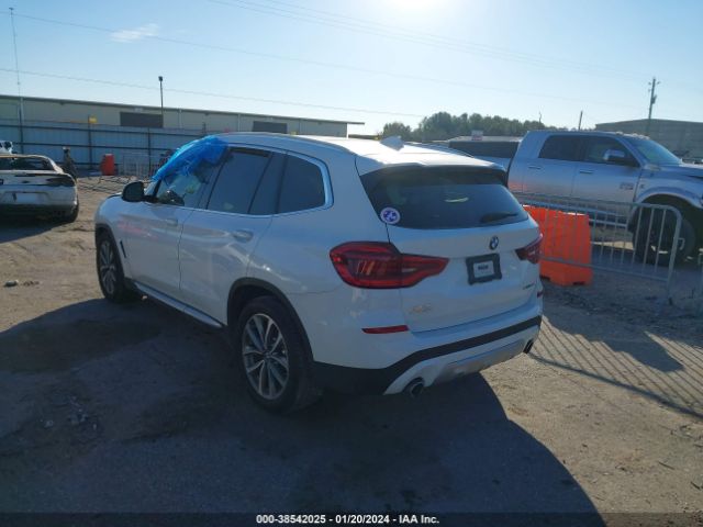 Photo 2 VIN: 5UXTR7C57KLE93617 - BMW X3 