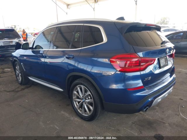 Photo 2 VIN: 5UXTR7C57KLE97585 - BMW X3 