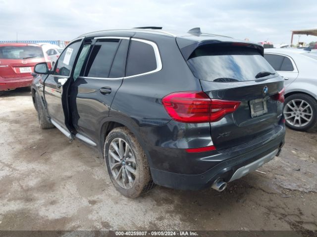 Photo 2 VIN: 5UXTR7C5XKLE96947 - BMW X3 