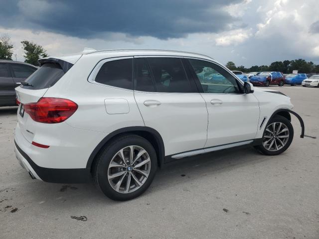 Photo 2 VIN: 5UXTR7C5XKLF30496 - BMW X3 SDRIVE3 